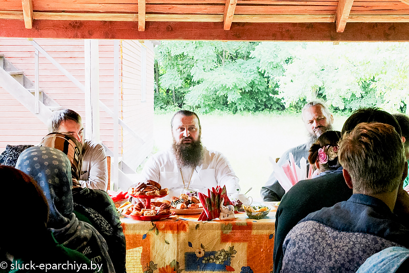 20160719-C7PYVk1J1J8