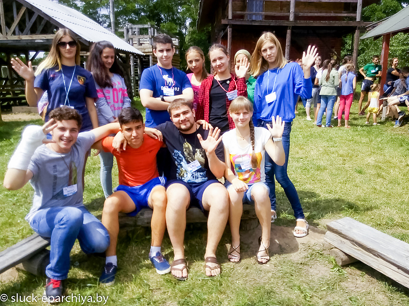 20160719-CTlfCAWc3JU