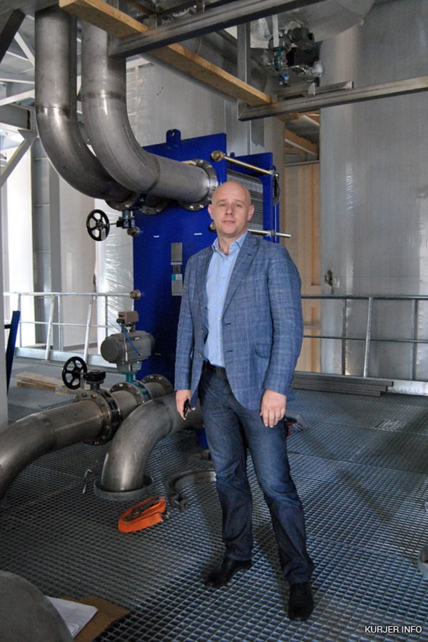 160807_genri_kaplan-600x899