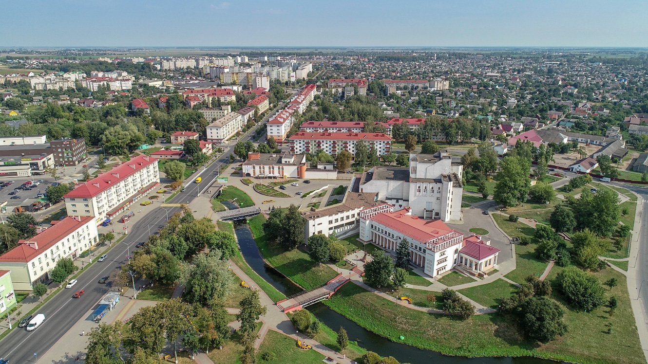 В Слуцке опубликован перечень очерёдности выполнения работ по капитальному  ремонту дворовых территорий жилого фонда - Слуцк 24