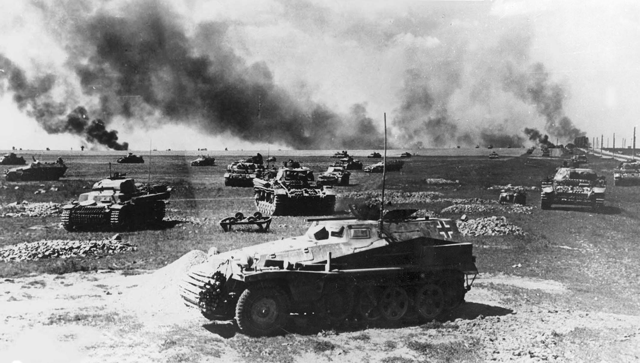 Нападение на советский союз 1941. Танковое сражение под Прохоровкой 12 июля 1943 г.. Смоленская битва 1941. Битва под Смоленском 1941. Operation Barbarossa 1941.